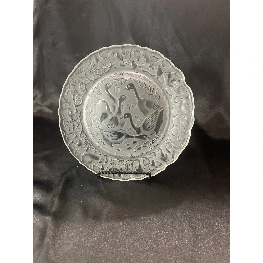 ImperialGlass 1975 12 Days of Christmas Six Geese A-Laying Frosted Plate Vintage